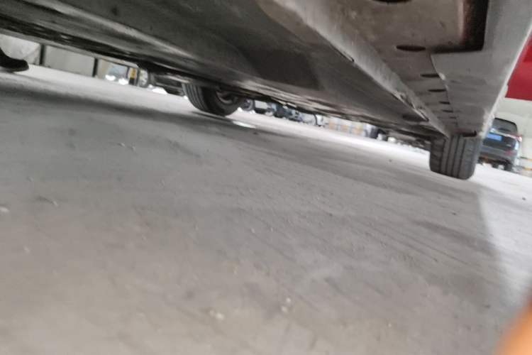 Used Mazda 3 Axela 2014 Sedan 1.5L Automatic Luxury Model Chassis Front Left