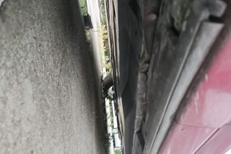 Used Mazda 3 Axela 2014 Sedan 2.0L Automatic Sport Model Chassis Front Left