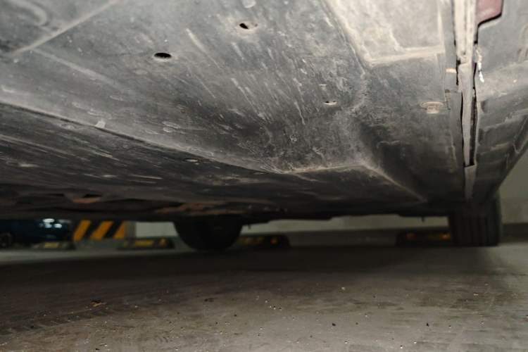 Used Mazda 3 Axela 2014 Sedan 1.5L Manual Comfort Model Chassis Front Left