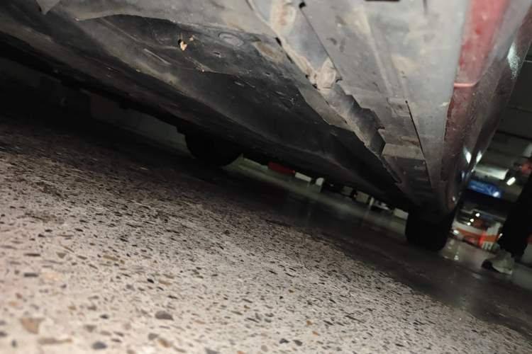 Used Mazda 3 Axela 2014 Sedan 1.5L Automatic Comfort Model Chassis Front Left
