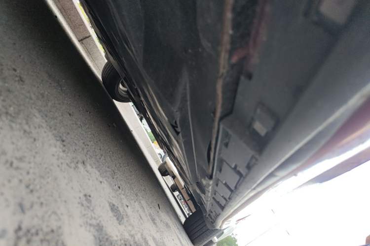 Used Mazda 3 Axela 2014 Sedan 1.5L Automatic Comfort Model Chassis Front Left