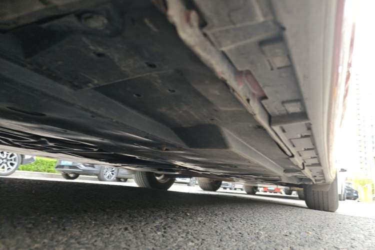 Used Mazda 3 Axela 2014 Sedan 1.5L Automatic Luxury Model Chassis Front Left