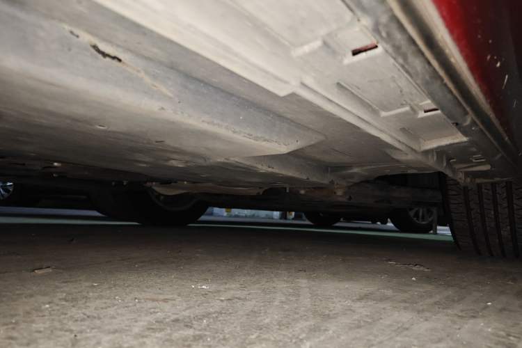 Used Mazda 3 Axela 2014 Sedan 1.5L Automatic Comfort Model Chassis Front Right