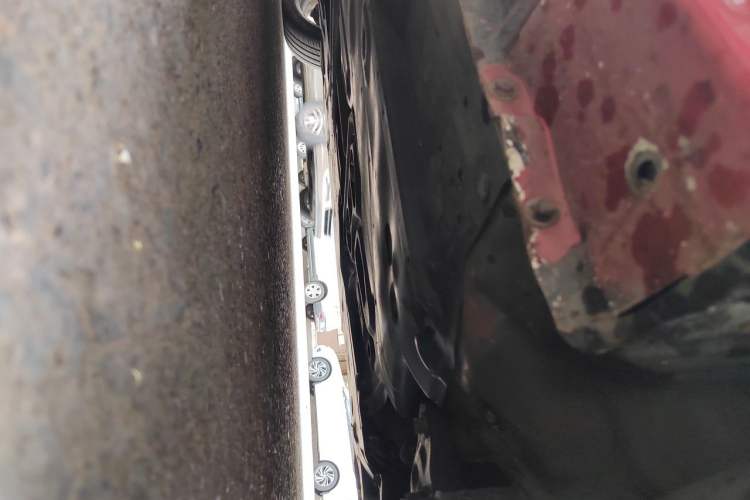 Used Mazda 3 Axela 2014 Hatchback 2.0L Automatic Sport Model Chassis Front Right