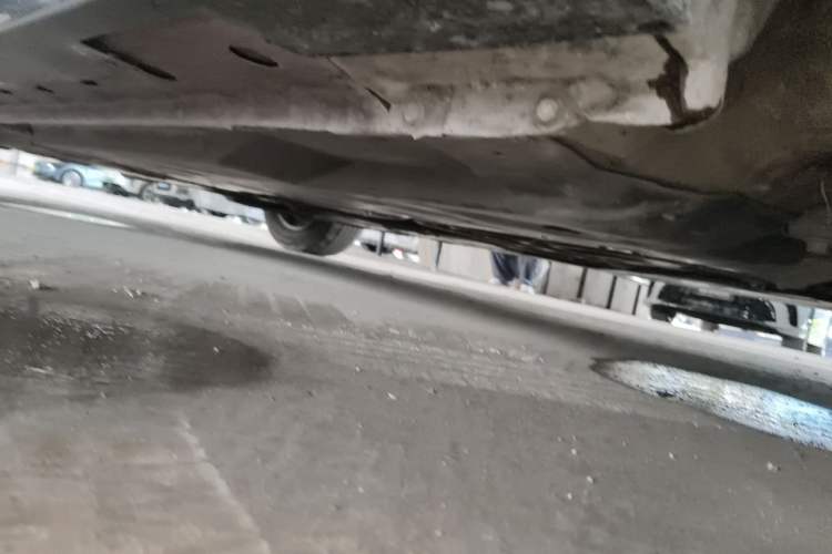 Used Mazda 3 Axela 2014 Sedan 1.5L Automatic Luxury Model Chassis Front Right