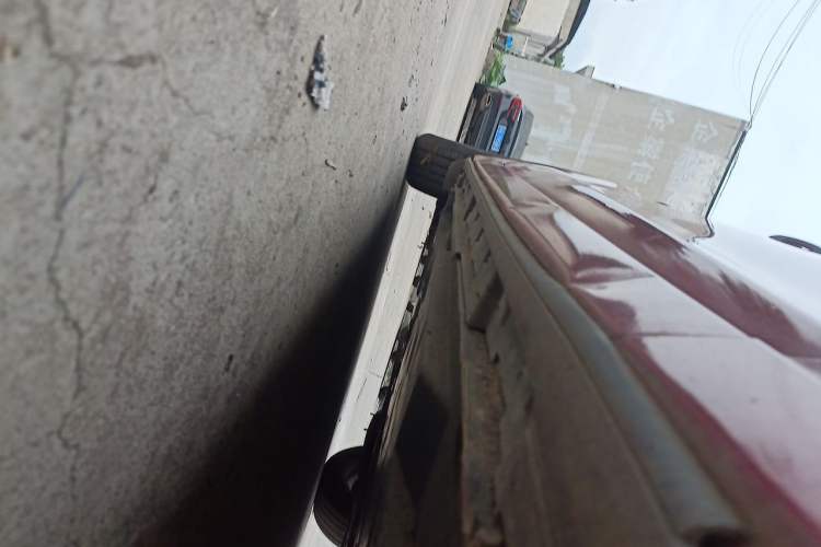 Used Mazda 3 Axela 2014 Sedan 1.5L Manual Comfort Model Chassis Front Right