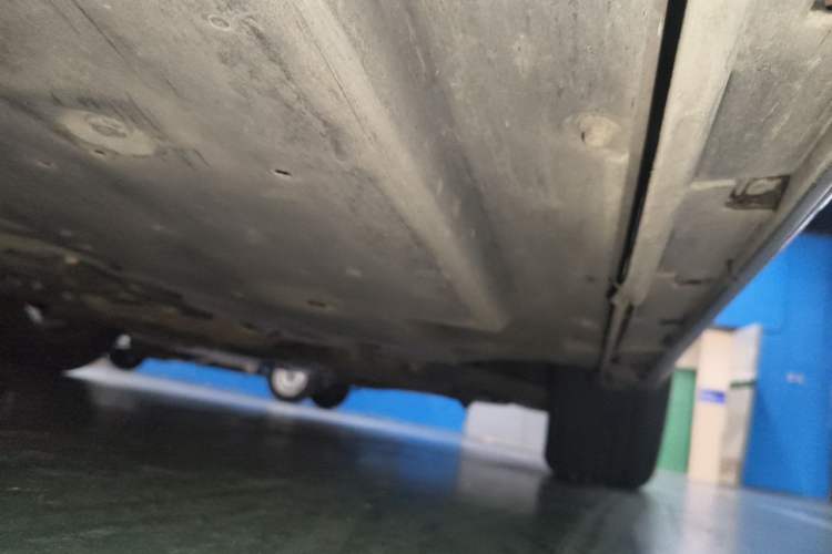 Used Mazda 3 Axela 2014 Sedan 1.5L Automatic Luxury Model Chassis Front Right