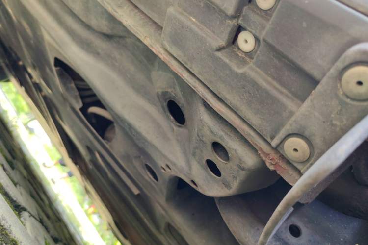 Used Mazda 3 Axela 2014 Sedan 1.5L Automatic Comfort Model Chassis Rear Left