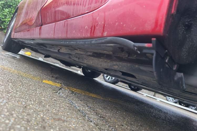 Used Mazda 3 Axela 2014 Hatchback 1.5L Automatic Luxury Model Chassis Rear Left