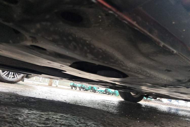 Used Mazda 3 Axela 2014 Sedan 1.5L Manual Comfort Model Chassis Rear Right