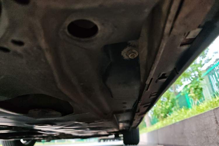 Used Mazda 3 Axela 2014 Sedan 1.5L Automatic Luxury Model Chassis Rear Right