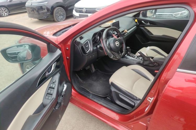 Used Mazda 3 Axela 2014 Sedan 2.0L Automatic Flagship Model Driver Seat