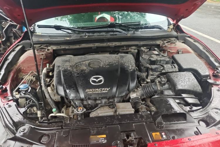 Used Mazda 3 Axela 2014 Hatchback 2.0L Automatic Flagship Model Engine Bay