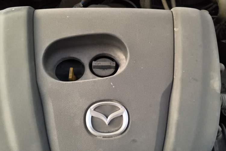 Used Mazda 3 Axela 2014 Sedan 1.5L Automatic Comfort Model Engine Bay