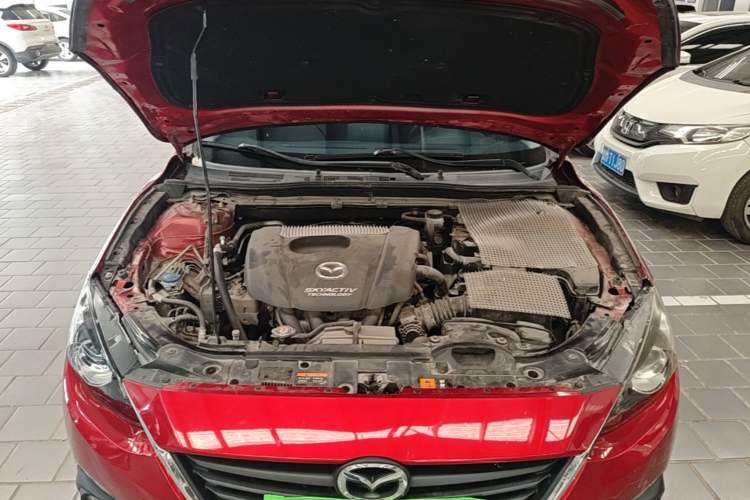Used Mazda 3 Axela 2014 Sedan 1.5L Automatic Luxury Model Engine Bay