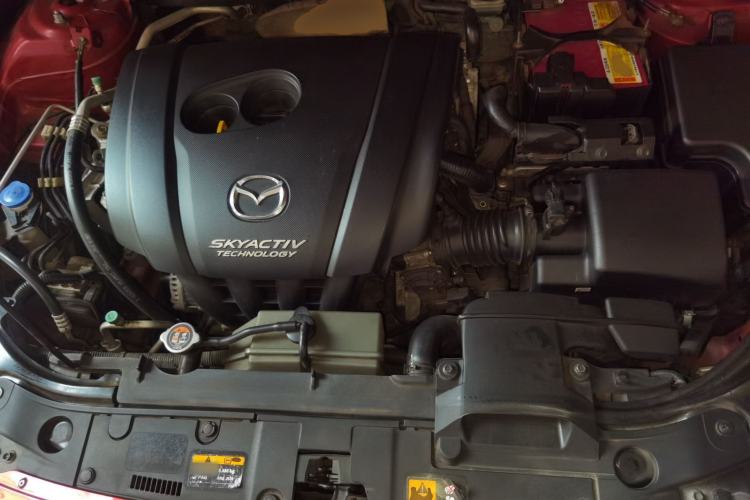 Used Mazda 3 Axela 2014 Hatchback 2.0L Automatic Flagship Model Engine Bay