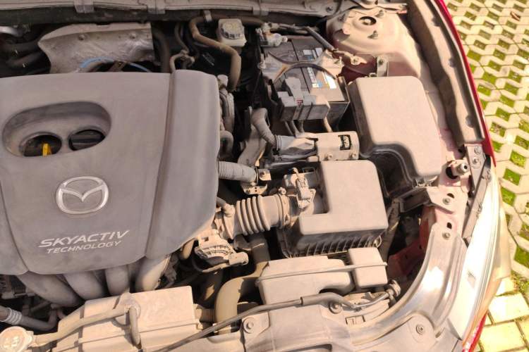 Used Mazda 3 Axela 2014 Sedan 1.5L Automatic Comfort Model Engine Bay Left