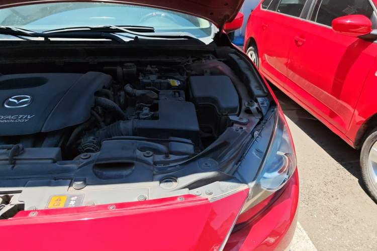 Used Mazda 3 Axela 2014 Sedan 1.5L Automatic Luxury Model Engine Bay Left