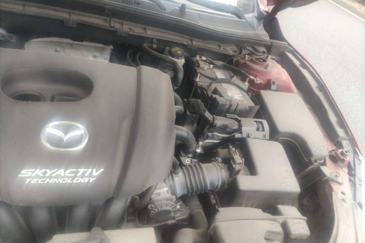Used Mazda 3 Axela 2014 Sedan 1.5L Automatic Luxury Model Engine Bay Left