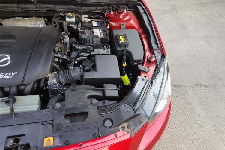 Used Mazda 3 Axela 2014 Sedan 1.5L Automatic Comfort Model Engine Bay Left
