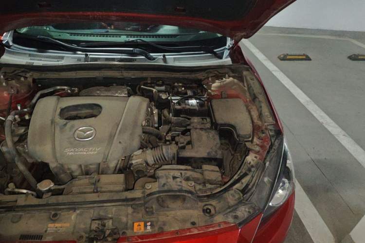 Used Mazda 3 Axela 2014 Sedan 1.5L Automatic Luxury Model Engine Bay Left