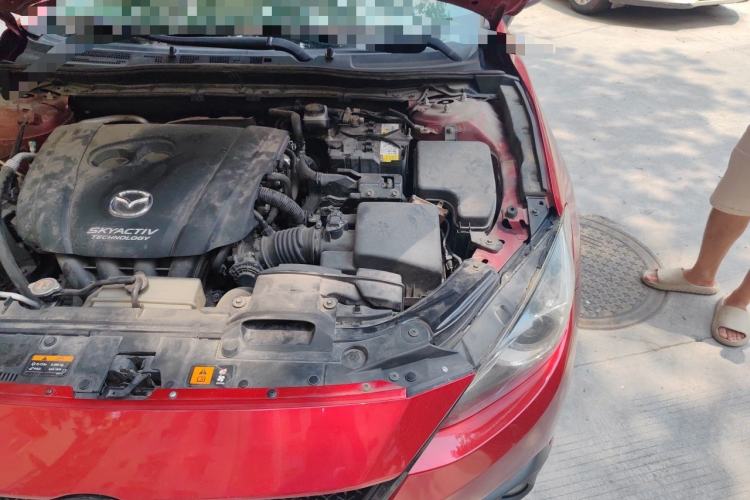 Used Mazda 3 Axela 2014 Sedan 2.0L Automatic Sport Model Engine Bay Left