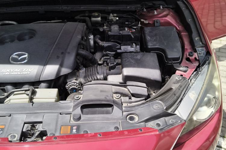 Used Mazda 3 Axela 2014 Sedan 2.0L Automatic Flagship Model Engine Bay Left