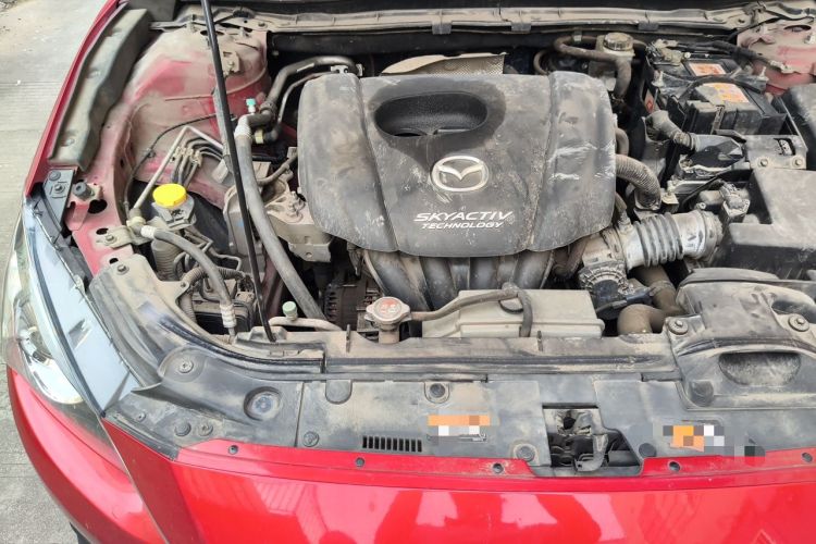 Used Mazda 3 Axela 2014 Hatchback 1.5L Manual Comfort Model Engine Bay Right