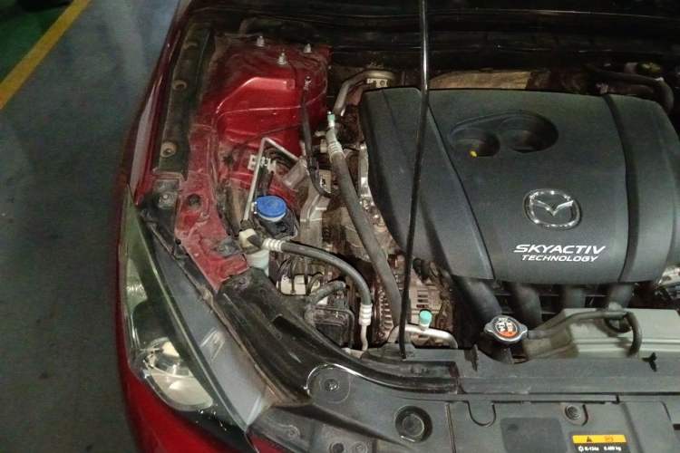 Used Mazda 3 Axela 2014 Sedan 2.0L Automatic Sport Model Engine Bay Right