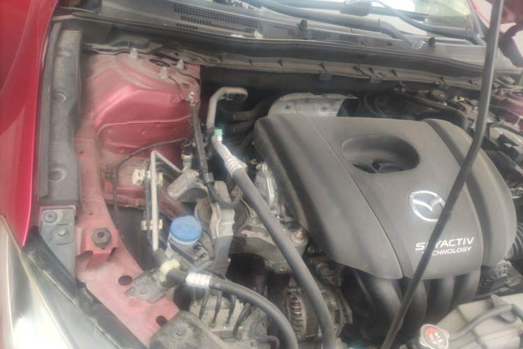 Used Mazda 3 Axela 2014 Sedan 1.5L Automatic Luxury Model Engine Bay Right