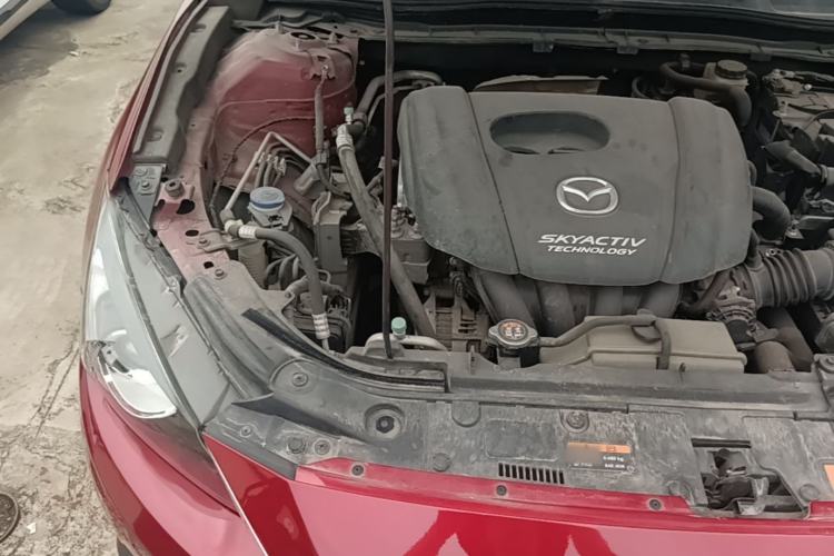 Used Mazda 3 Axela 2014 Sedan 1.5L Automatic Comfort Model Engine Bay Right