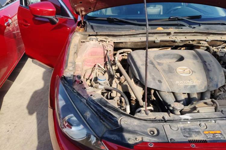 Used Mazda 3 Axela 2014 Hatchback 1.5L Automatic Luxury Model Engine Bay Right