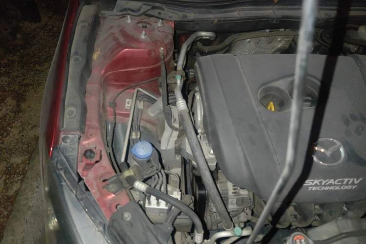 Used Mazda 3 Axela 2014 Sedan 2.0L Automatic Sport Model Engine Bay Right