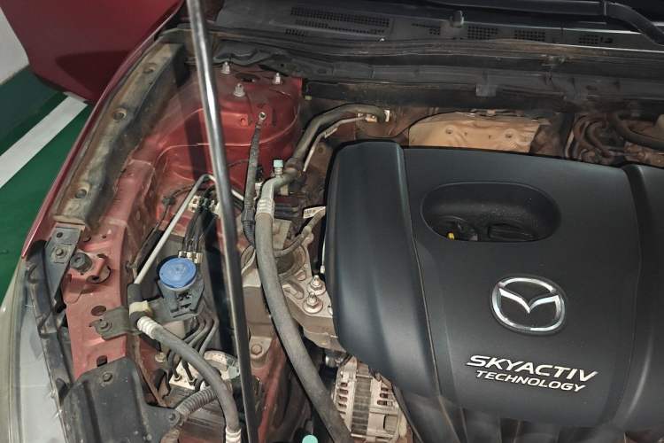Used Mazda 3 Axela 2014 Sedan 1.5L Automatic Luxury Model Engine Bay Right
