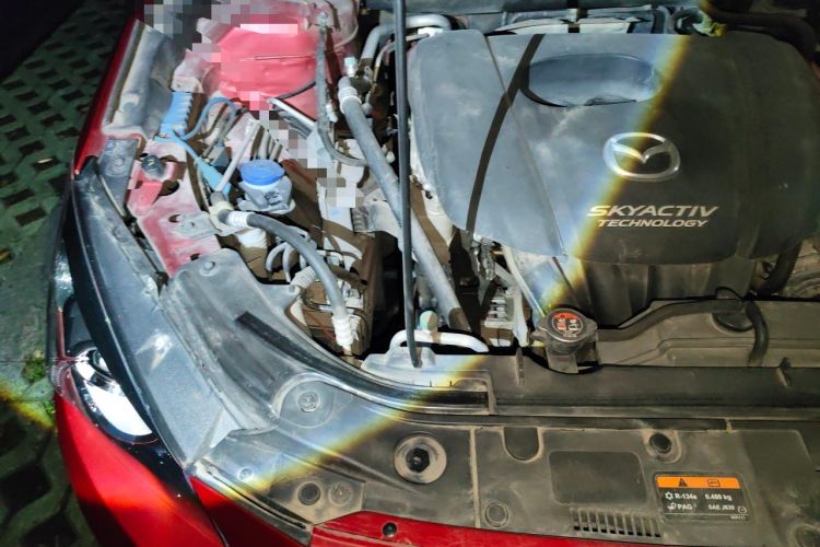 Used Mazda 3 Axela 2014 Sedan 1.5L Automatic Luxury Model Engine Bay Right
