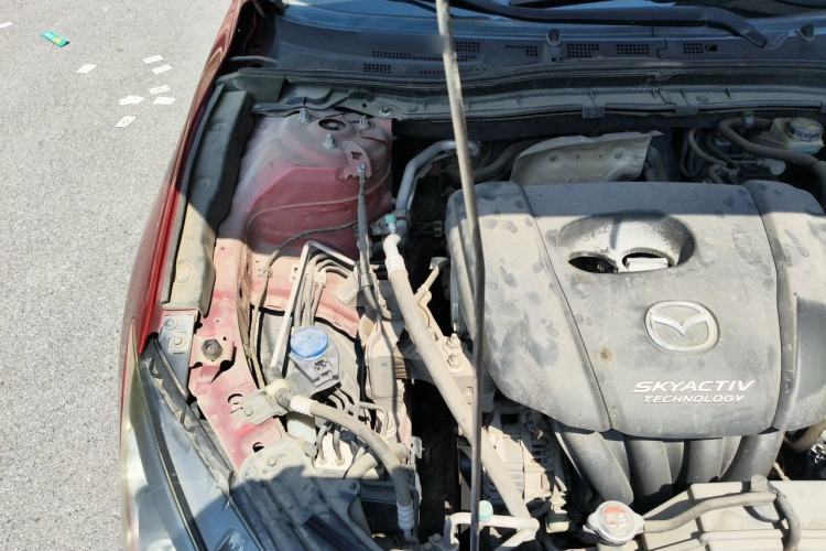 Used Mazda 3 Axela 2014 Sedan 1.5L Automatic Comfort Model Engine Bay Right