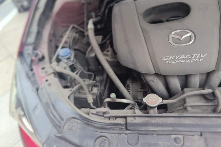 Used Mazda 3 Axela 2014 Sedan 1.5L Automatic Luxury Model Engine Bay Right