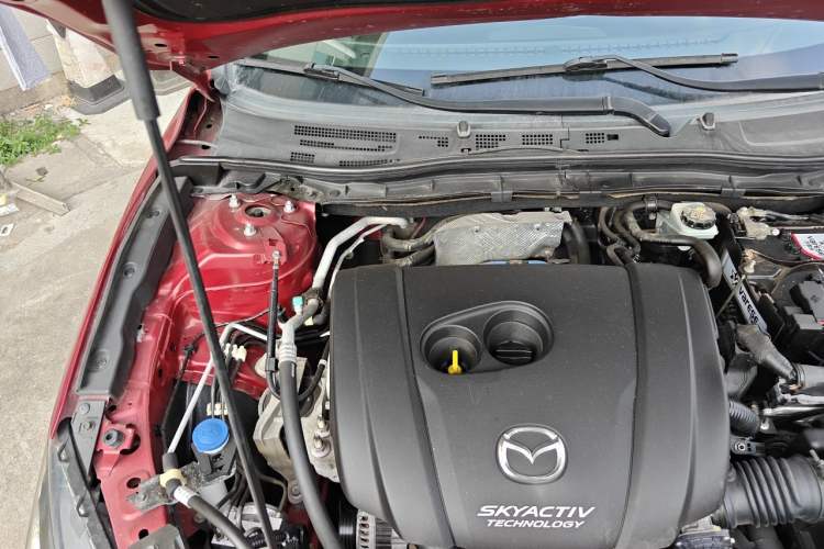 Used Mazda 3 Axela 2014 Sedan 2.0L Automatic Sport Model Engine Bay Right