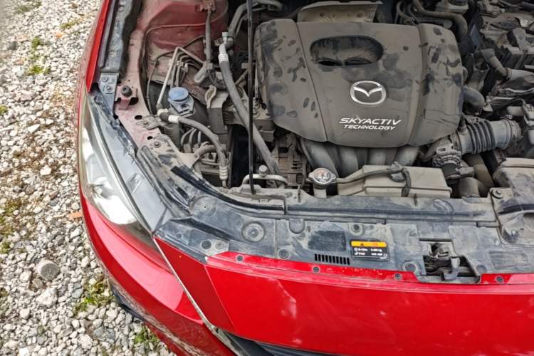 Used Mazda 3 Axela 2014 Sedan 1.5L Automatic Luxury Model Engine Bay Right