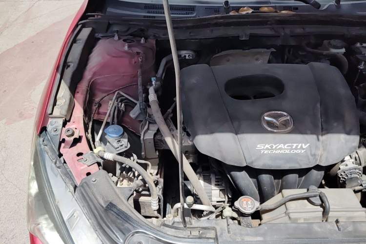 Used Mazda 3 Axela 2014 Sedan 1.5L Automatic Luxury Model Engine Bay Right