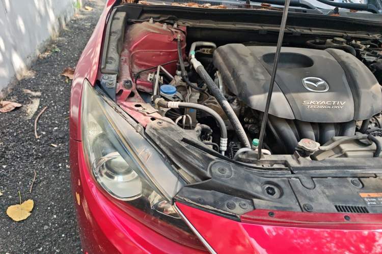 Used Mazda 3 Axela 2014 Sedan 1.5L Automatic Prestige Model Engine Bay Right