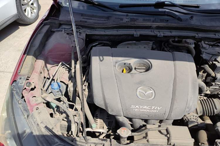 Used Mazda 3 Axela 2014 Sedan 2.0L Automatic Sport Model Engine Bay Right