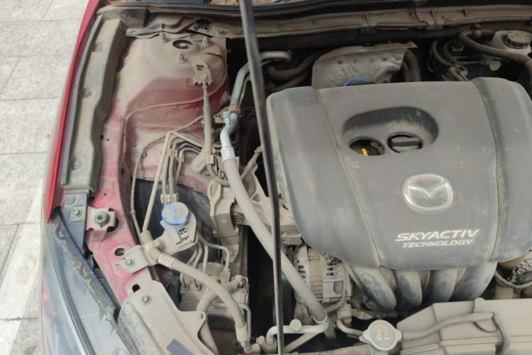 Used Mazda 3 Axela 2014 Sedan 1.5L Automatic Luxury Model Engine Bay Right