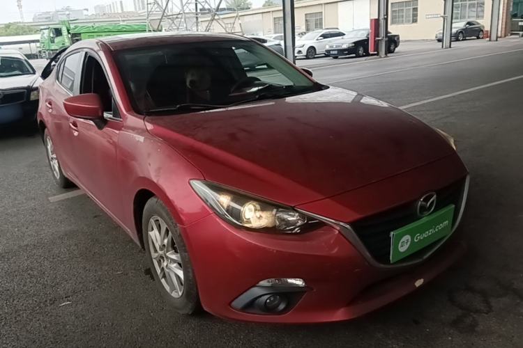 Used Mazda 3 Axela 2014 Sedan 1.5L Automatic Luxury Model Exterior 1