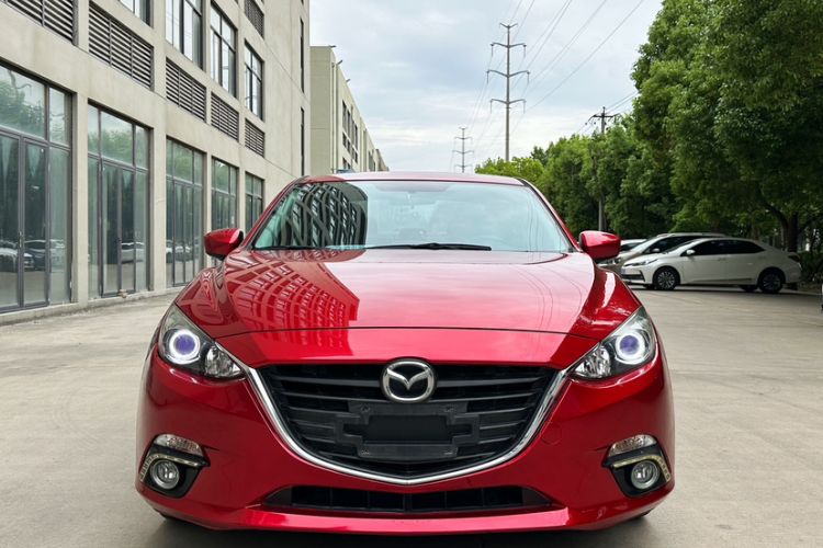 Used Mazda 3 Axela 2014 Sedan 2.0L Automatic Sport Model Exterior 3