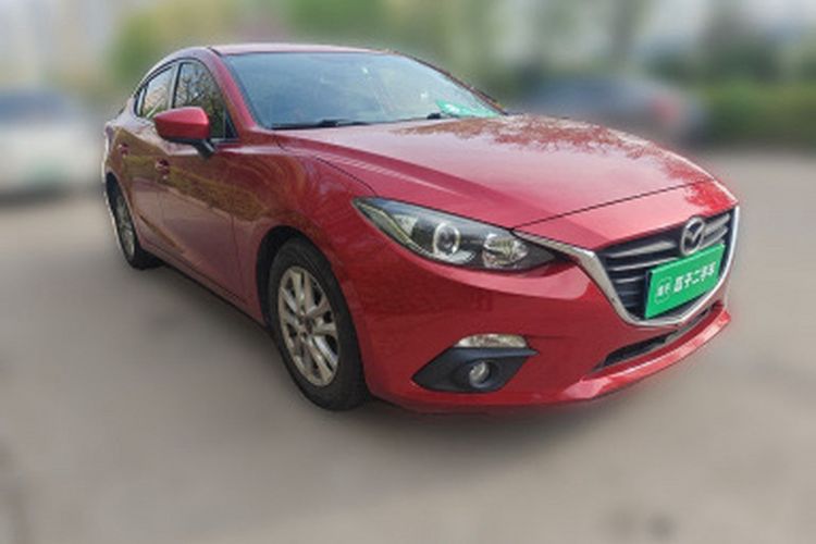 Used Mazda 3 Axela 2014 Sedan 1.5L Automatic Luxury Model Exterior 5