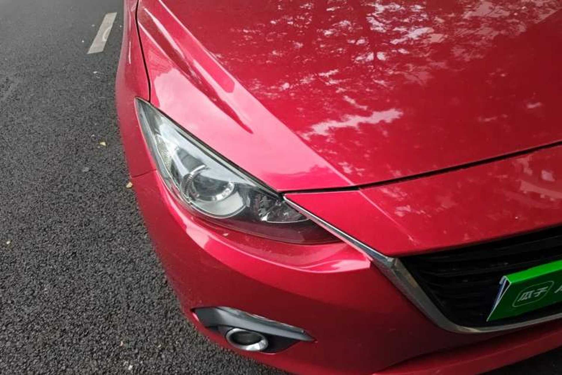Used Mazda 3 Axela 2014 Sedan 2.0L Automatic Flagship Model Exterior 6