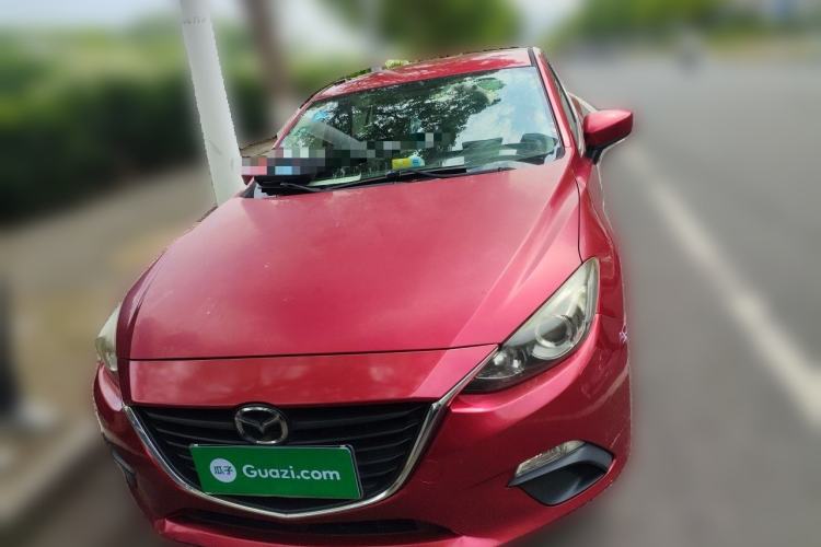 Used Mazda 3 Axela 2014 Sedan 1.5L Manual Comfort Model Front