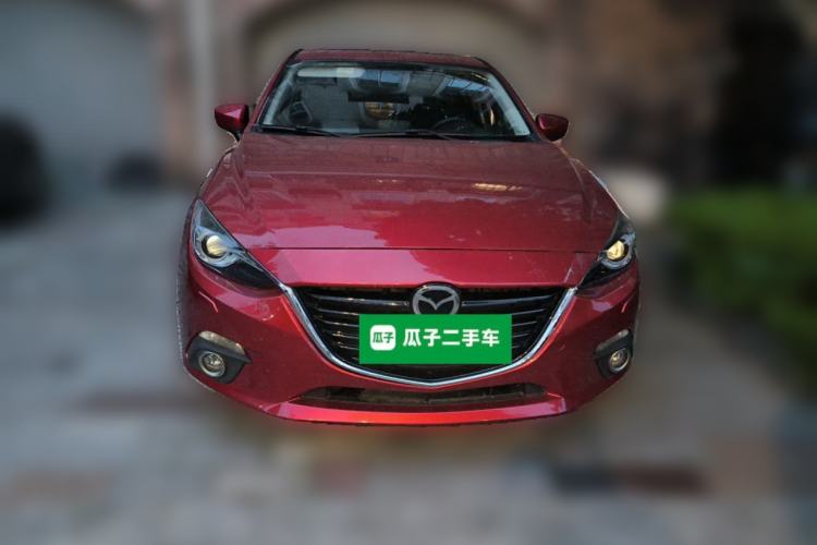 Used Mazda 3 Axela 2014 Hatchback 2.0L Automatic Flagship Model Front