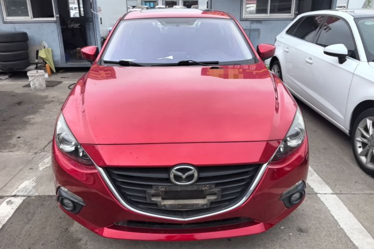 Used Mazda 3 Axela 2014 Hatchback 1.5L Automatic Luxury Model Front